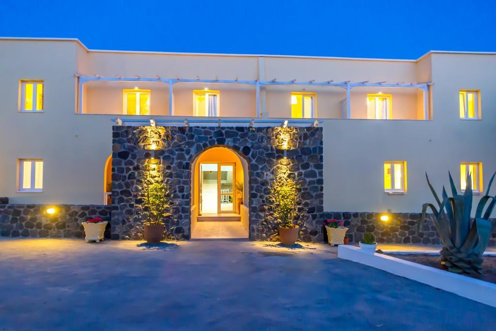 Zorbas Hotel Santorini Pýrgos Buitenkant foto