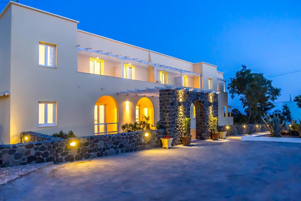 Zorbas Hotel Santorini Pýrgos Buitenkant foto