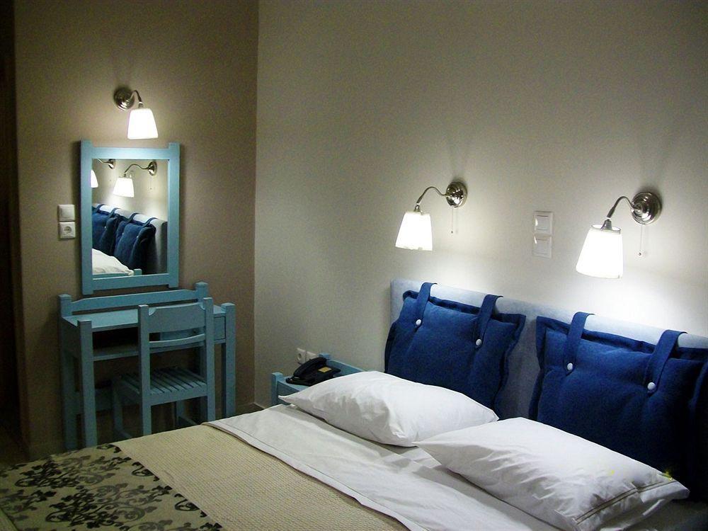 Zorbas Hotel Santorini Pýrgos Buitenkant foto