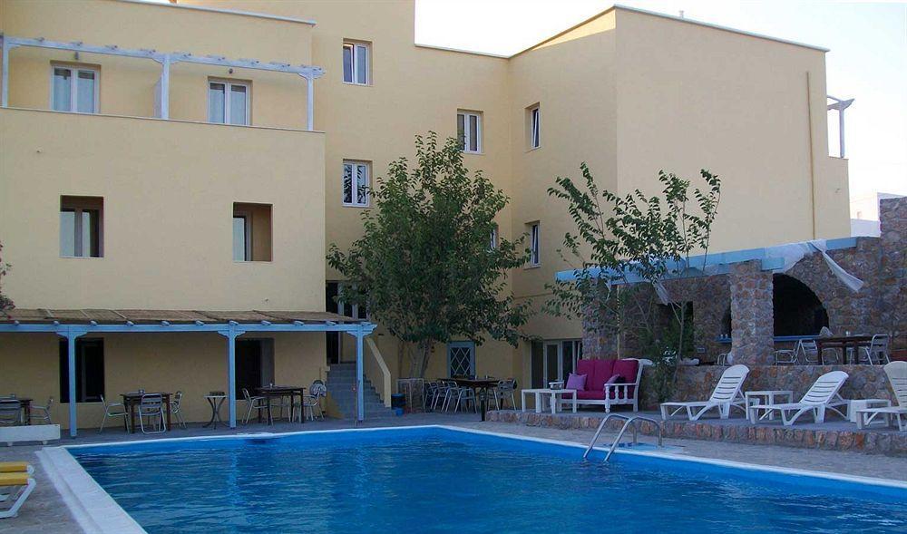 Zorbas Hotel Santorini Pýrgos Buitenkant foto
