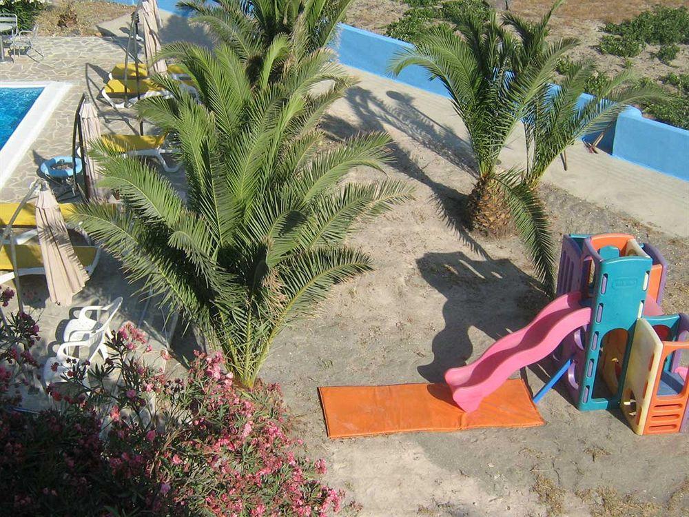 Zorbas Hotel Santorini Pýrgos Buitenkant foto