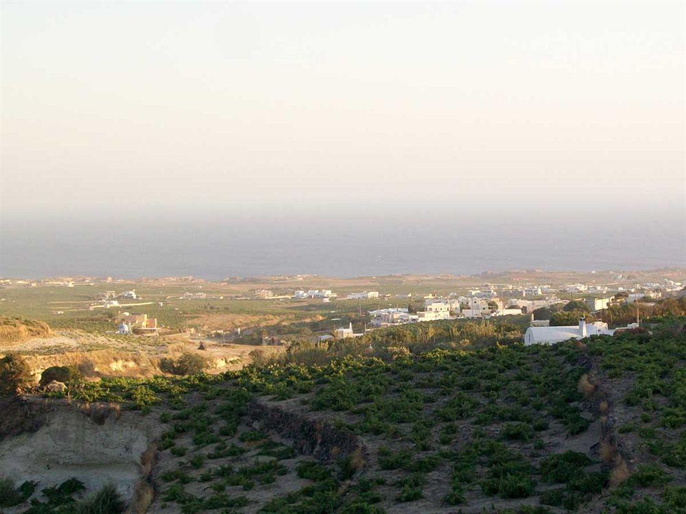 Zorbas Hotel Santorini Pýrgos Buitenkant foto